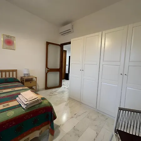 Lt Marisol Apartment Bari