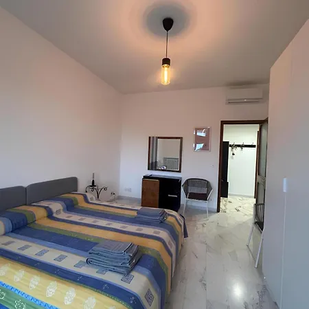Lt Marisol Apartment *